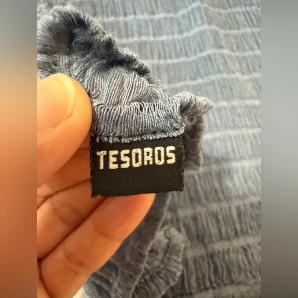 Tesoros has little